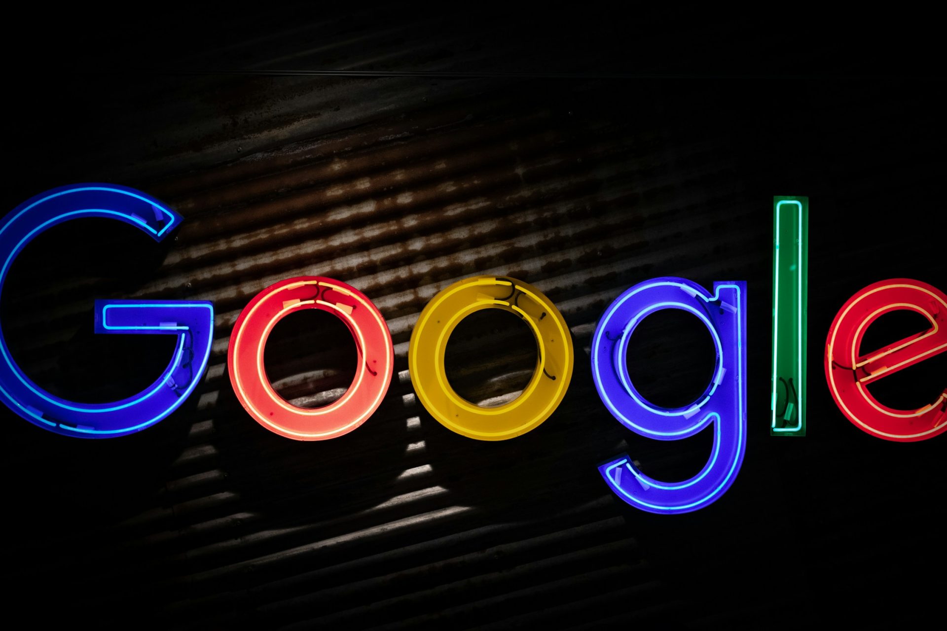 Google announces restructuring to accelerate AI initiatives